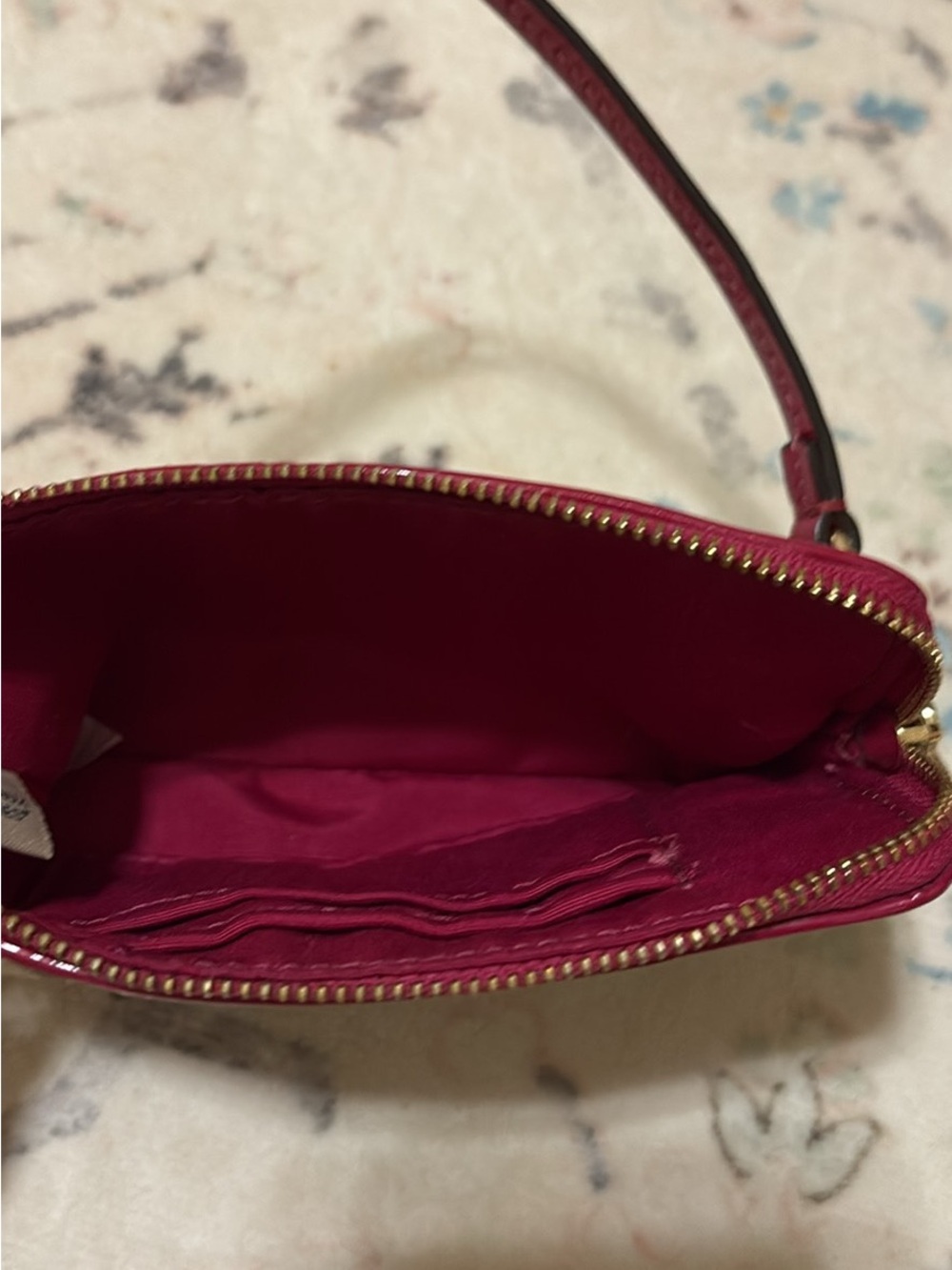Coach Zip Wristlet W/Credit Card Slots Khaki/Cranberry F64643. Cute for SUMMER! - Picture 6 of 6